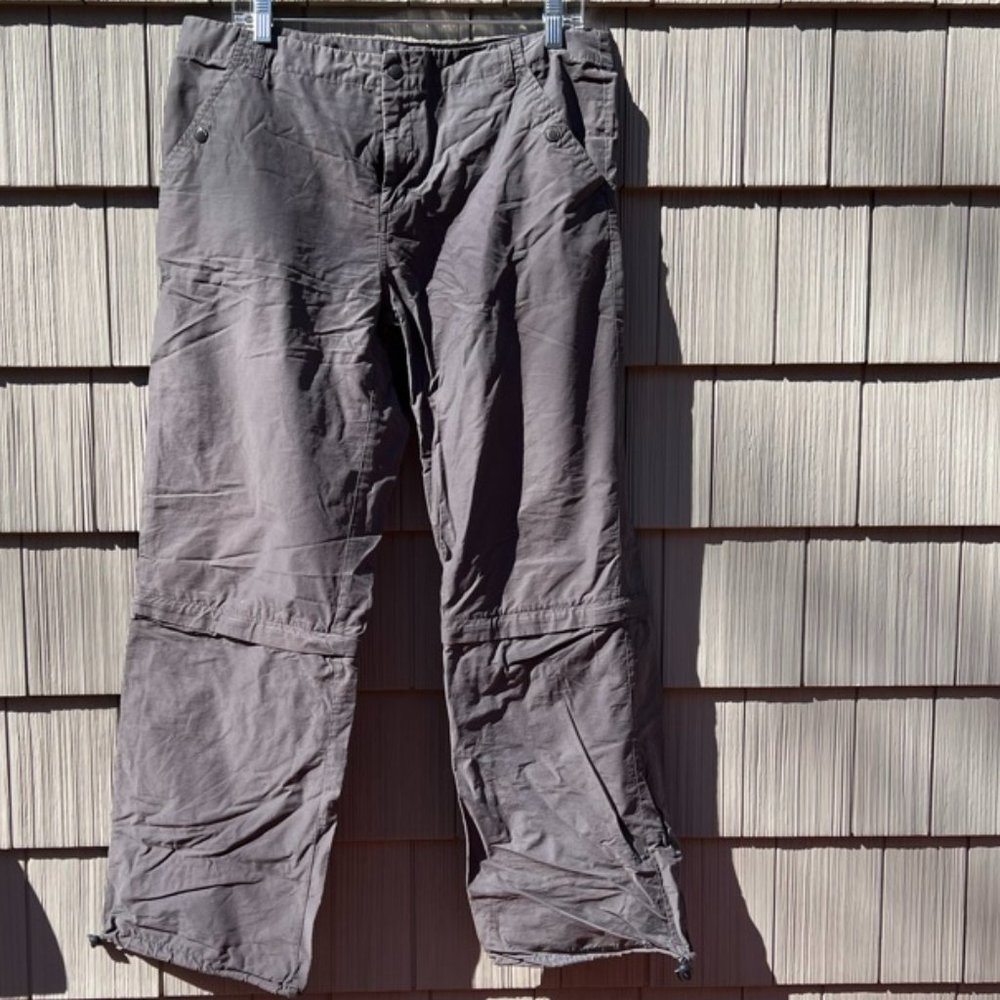 Gray Pants/Shorts